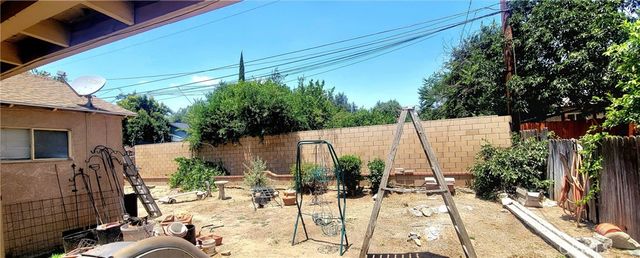 2570 W 6th Street, San Bernardino, CA 92410