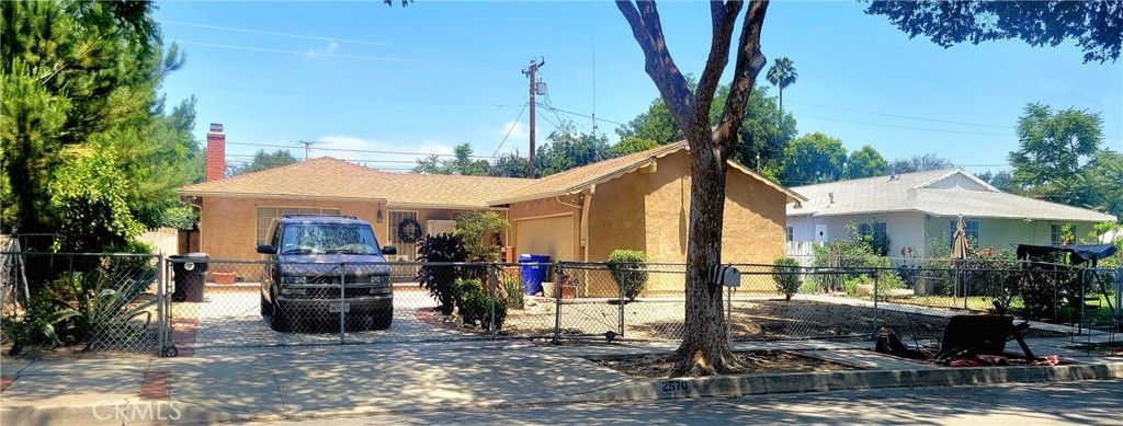 2570 W 6th Street, San Bernardino, CA 92410