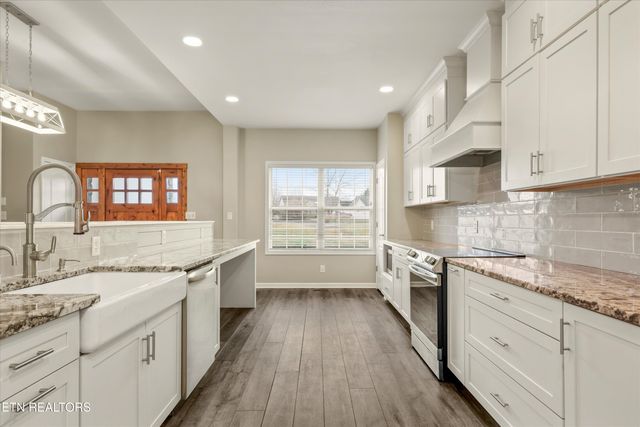 5600 Barineau Lane, Knoxville, TN 37920