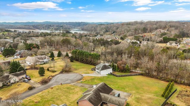 5600 Barineau Lane, Knoxville, TN 37920