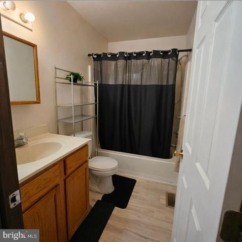 691 FAVA DR, Vineland, NJ 08360