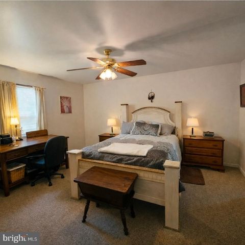 691 FAVA DR, Vineland, NJ 08360