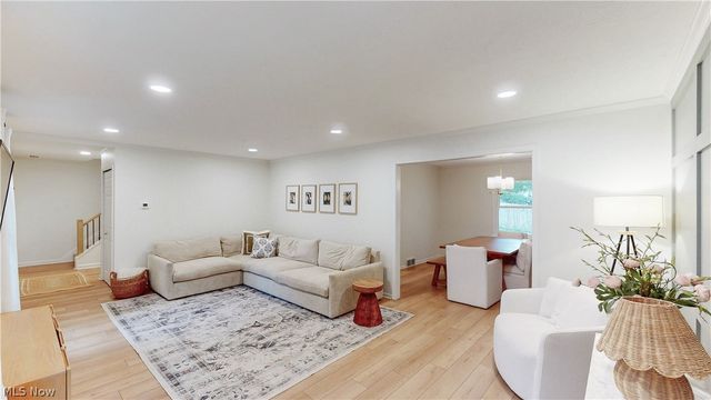 110 Atterbury Boulevard, Hudson, OH 44236