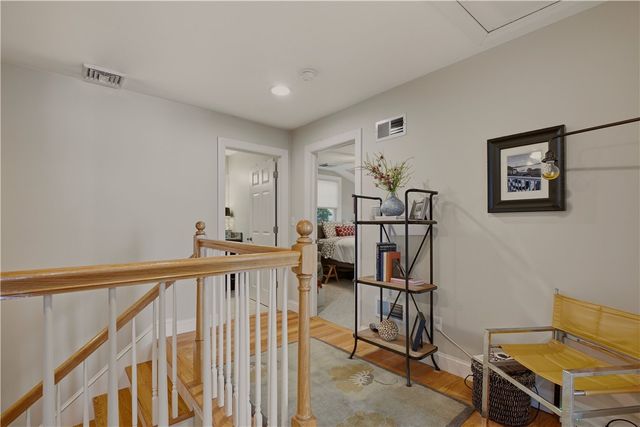 11 King Philip Avenue, Bristol, RI 02809