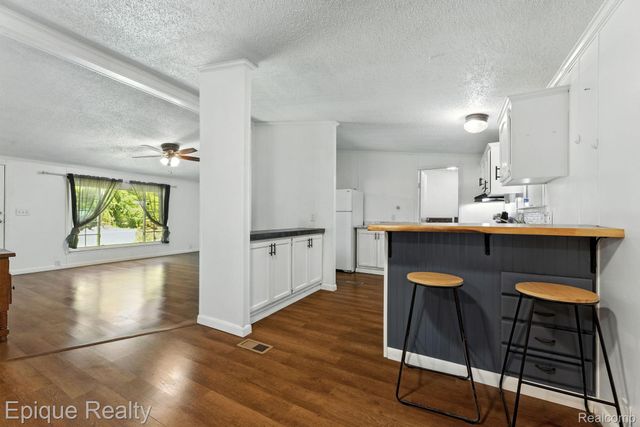 3831 Beech Street, Fort Gratiot Charter Township, MI 48059