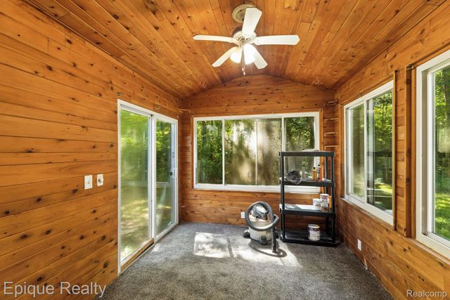 3831 Beech Street, Fort Gratiot Charter Township, MI 48059