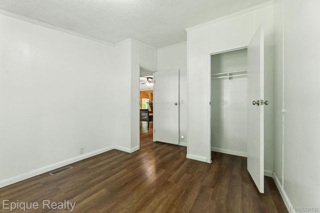 3831 Beech Street, Fort Gratiot Charter Township, MI 48059