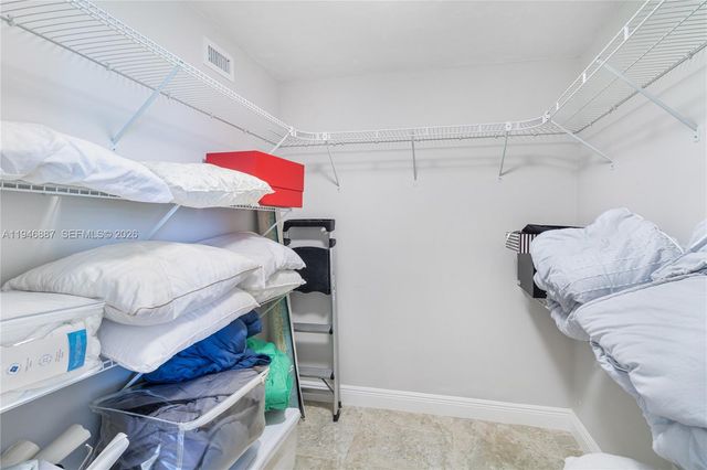 6061 Collins Ave 6F, Miami Beach, FL 33140