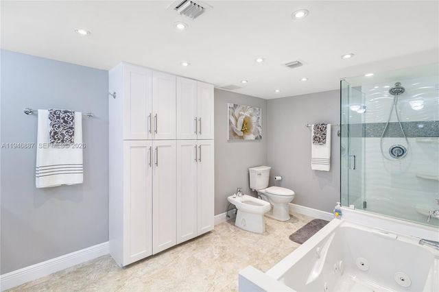 6061 Collins Ave 6F, Miami Beach, FL 33140