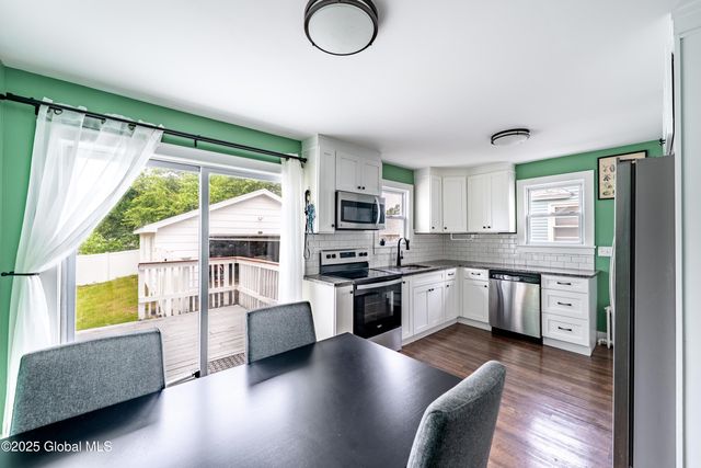 107 Frederick Avenue, Colonie, NY 12205