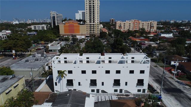 3345 SW 22nd Ter 3343, Miami, FL 33145