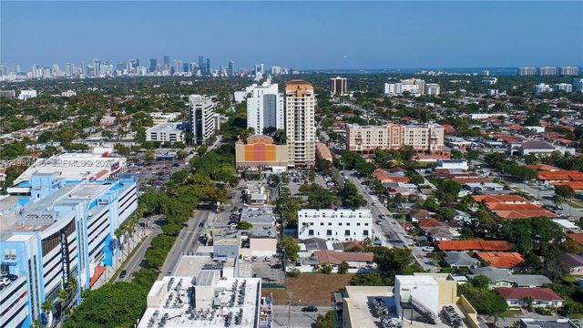 3345 SW 22nd Ter 3343, Miami, FL 33145