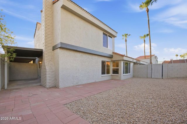 2416 W CARIBBEAN Lane 2, Phoenix, AZ 85023