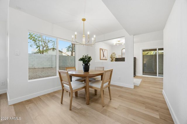 2416 W CARIBBEAN Lane 2, Phoenix, AZ 85023