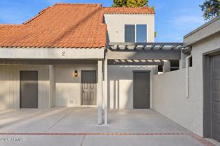 2416 W CARIBBEAN Lane 2, Phoenix, AZ 85023