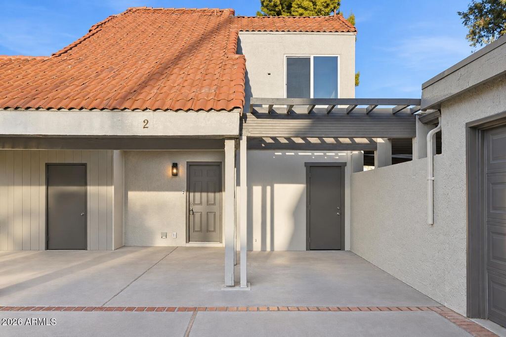 2416 W CARIBBEAN Lane 2, Phoenix, AZ 85023