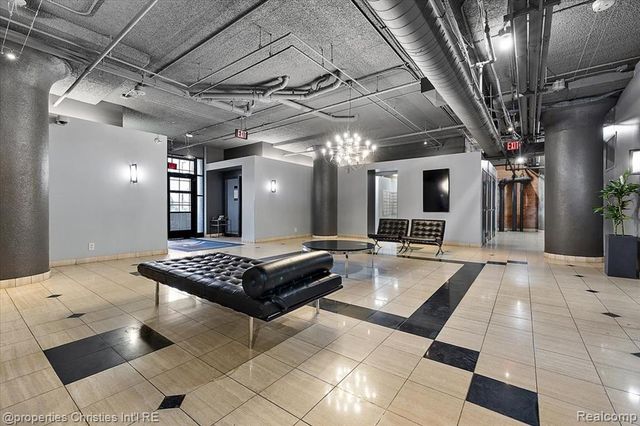 6533 E Jefferson Avenue 307, Detroit, MI 48207