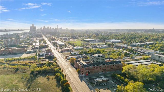 6533 E Jefferson Avenue 307, Detroit, MI 48207