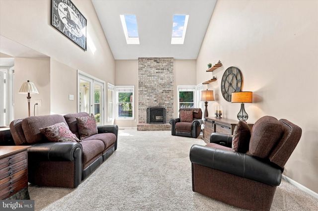 1 BALMORAL DR, Chadds Ford, PA 19317