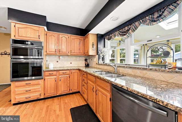 1 BALMORAL DR, Chadds Ford, PA 19317