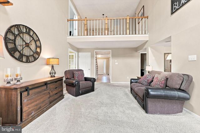 1 BALMORAL DR, Chadds Ford, PA 19317