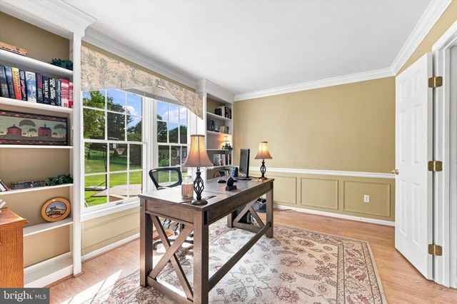 1 BALMORAL DR, Chadds Ford, PA 19317