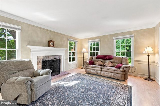 1 BALMORAL DR, Chadds Ford, PA 19317