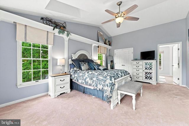 1 BALMORAL DR, Chadds Ford, PA 19317