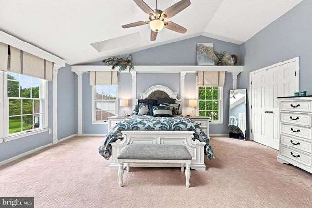 1 BALMORAL DR, Chadds Ford, PA 19317