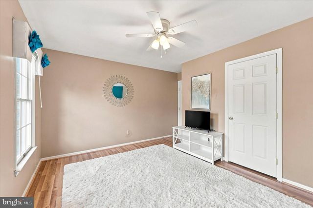 1 BALMORAL DR, Chadds Ford, PA 19317
