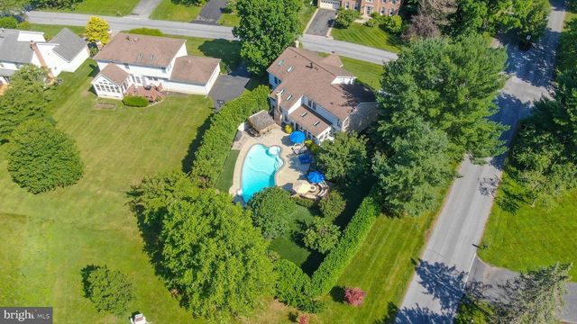 1 BALMORAL DR, Chadds Ford, PA 19317