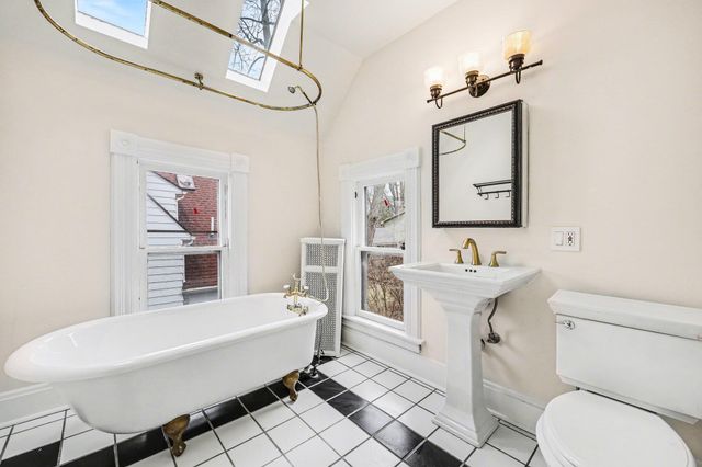 818 Gott Street, Ann Arbor, MI 48103