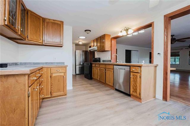 5826 Township Road 243, Findlay, OH 45840