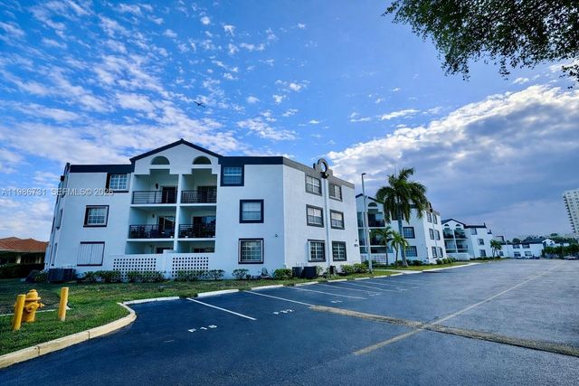 9731 Fontainebleau Blvd F306, Miami, FL 33172