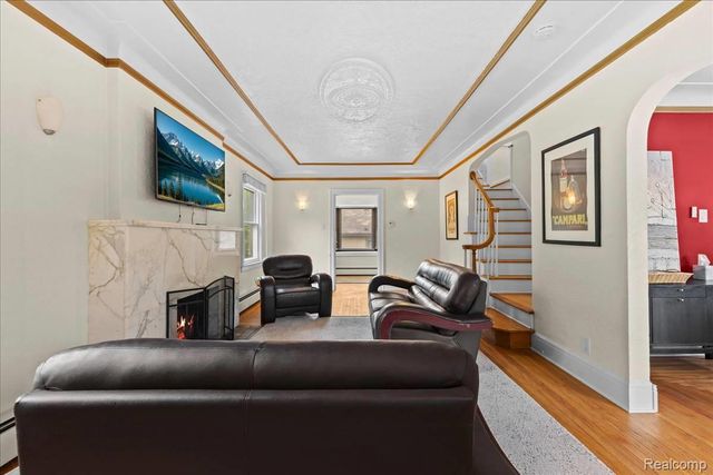 43 Wellesley Drive, Pleasant Ridge, MI 48069