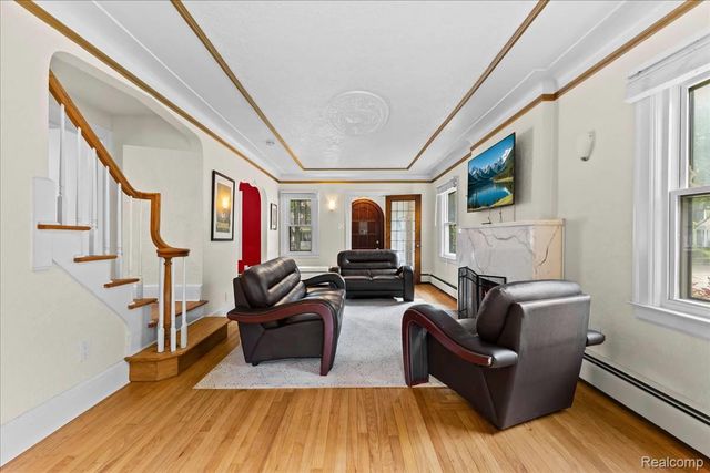 43 Wellesley Drive, Pleasant Ridge, MI 48069