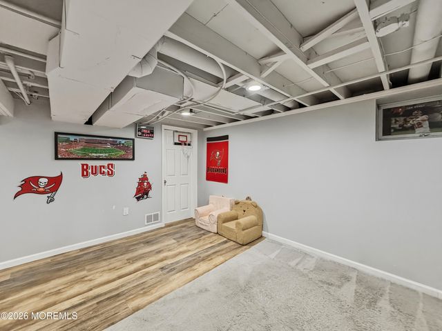 58 Carriage Lane, Englishtown, NJ 07726