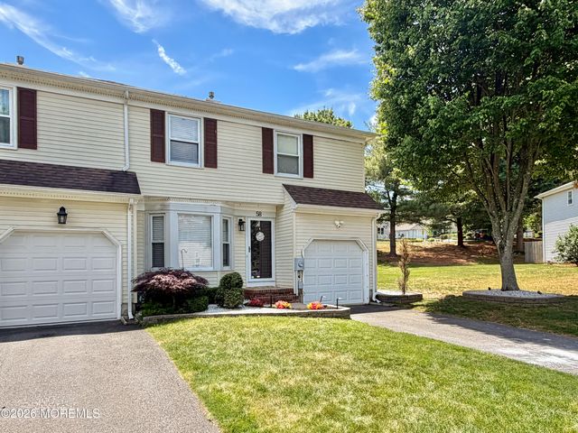 58 Carriage Lane, Englishtown, NJ 07726