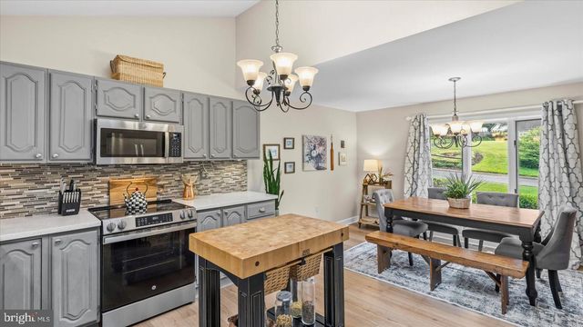 2811 ORCHARD LAKES DR, Baldwin, MD 21013