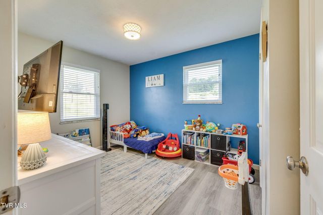 120 Russell Drive, Gray, TN 37615