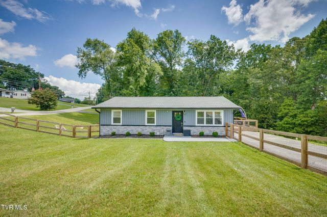 120 Russell Drive, Gray, TN 37615