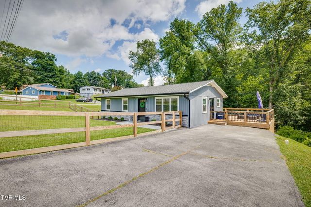 120 Russell Drive, Gray, TN 37615