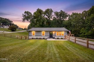 120 Russell Drive, Gray, TN 37615