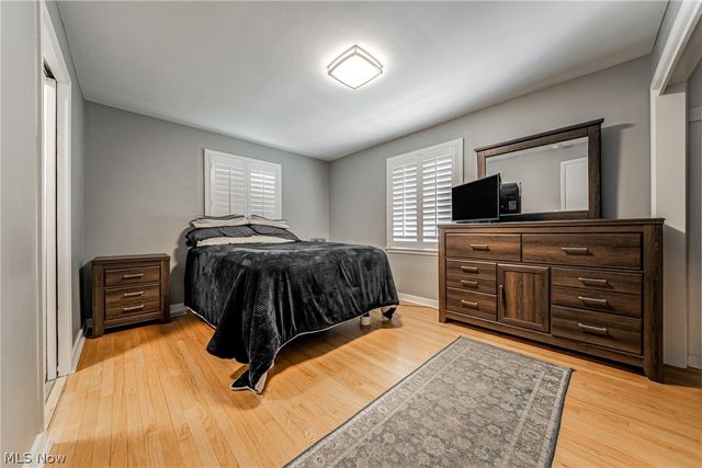 2502 E 35th Street, Lorain, OH 44055