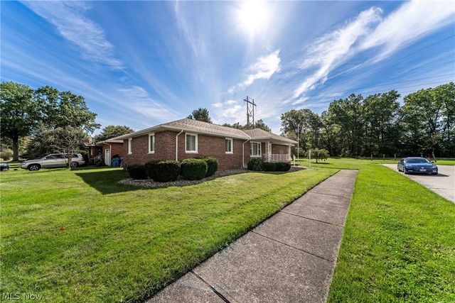 2502 E 35th Street, Lorain, OH 44055