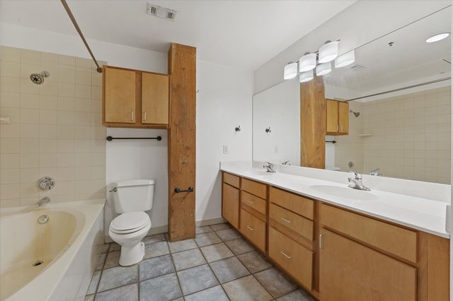 509 Elm Street 206, Dallas, TX 75202