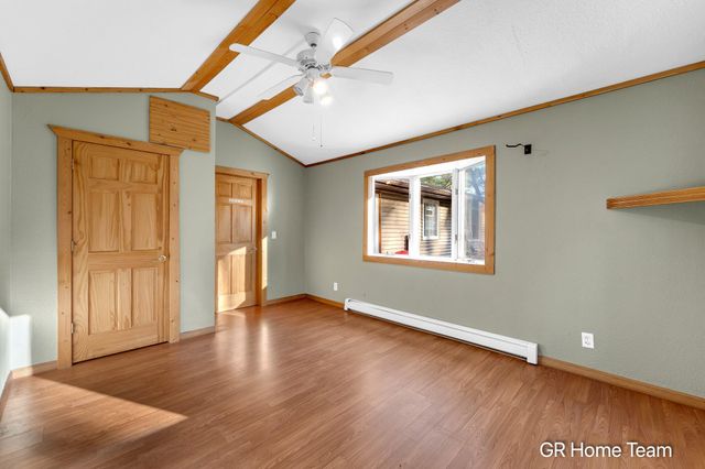 7649 Main Street, Brooks Twp, MI 49337