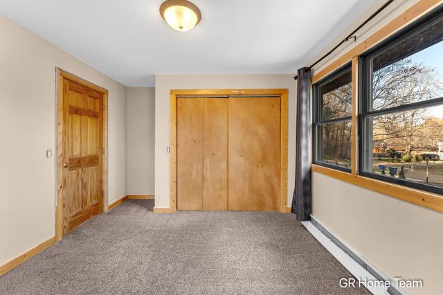 7649 Main Street, Brooks Twp, MI 49337