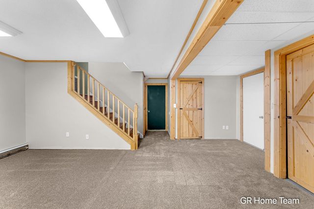 7649 Main Street, Brooks Twp, MI 49337