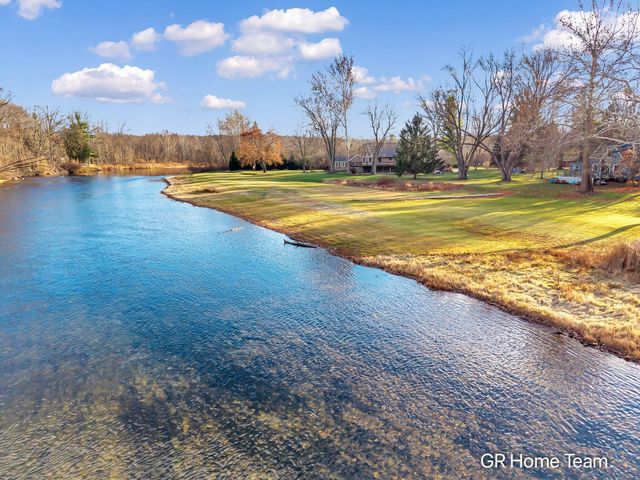 7649 Main Street, Brooks Twp, MI 49337